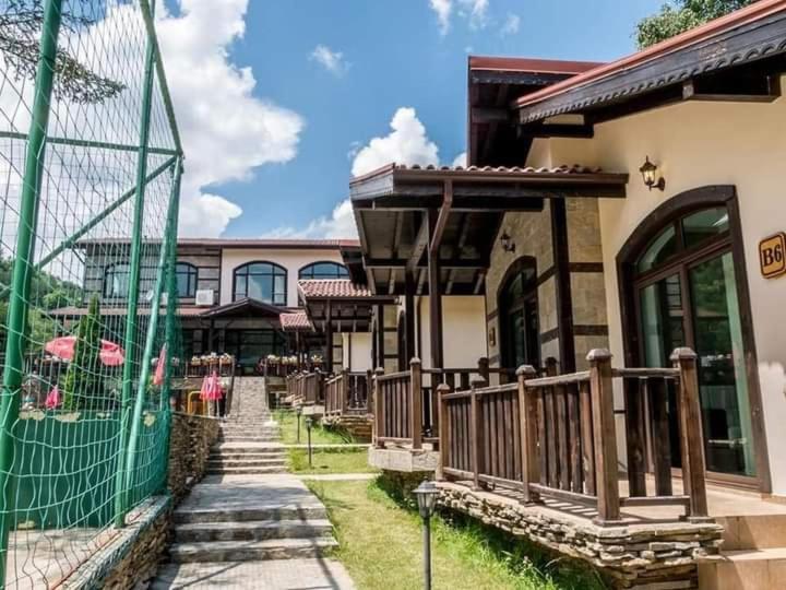 Hotel Тодорини Кукли à Spanchevtsi Extérieur photo